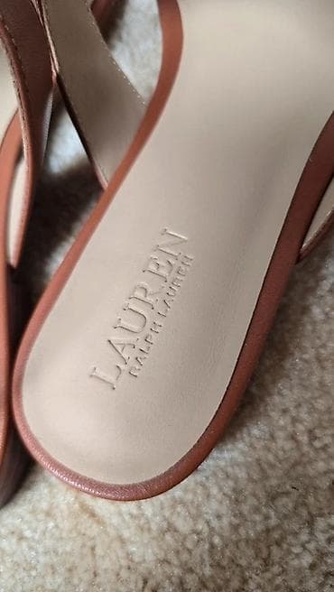 ženske sandale ravne: Lauren Ralph Lauren ženske sandale – kožne japanke sa kaišem - Model — 3