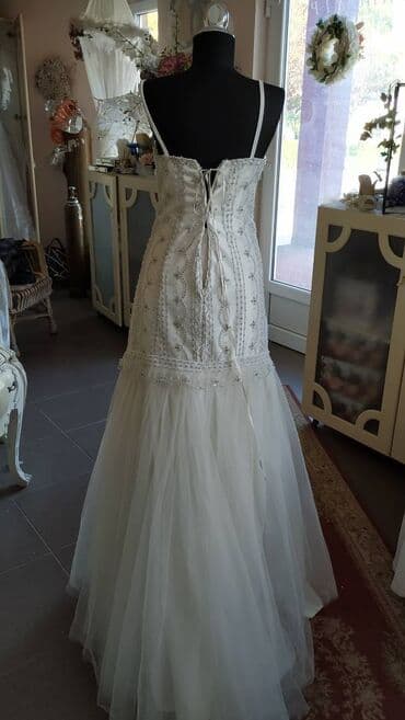 Wedding Clothes: Venčanica snežno bele boje sa bratelema, srcolikog izreza dekoltea — 4
