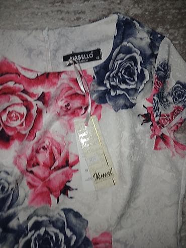 samolepljive gace: Žensko elegantno haljina – marke Jiasello (etiketa vidljiva), veličina — 3