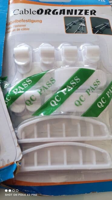 Kablovi i adapteri: Celo pakovanje držača raznih veličina da vas glava ne boli od nereda — 2