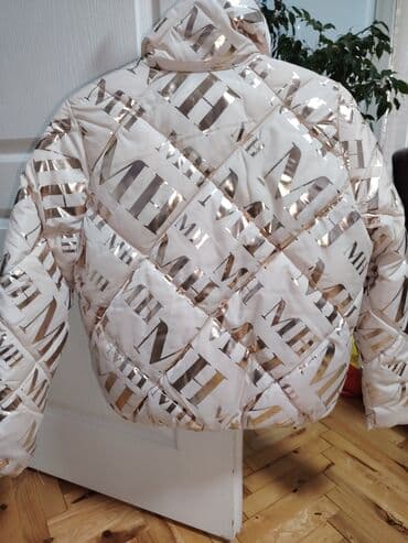 s oliver jakne: Sa postavom — 2