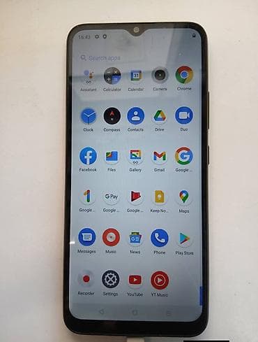 mini 2 se: Realme C11 - Ekran: 6.5" IPS LCD, HD+ rezolucija sa “waterdrop” — 3