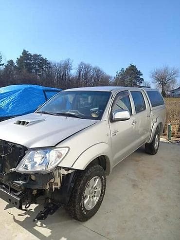 otkup automobila nis: TOYOTA HILUX 2008. GOD. - KOMPLETAN AUTO U DELOVIMA | — 3