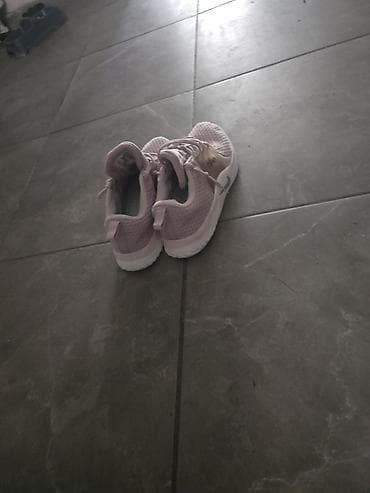 Sportske patike – svetloružičaste - Model: lagane patike za