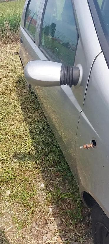 rep za sirene: FIAT PUNTO RETROVIZOR ELEKTRO | Ispravni skinuti sa punta 3 pasu i — 3