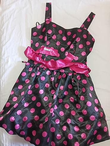 Dresses: Haljina na bretele sa tufnama - Model: koktel/retro stil, gornji deo — 1