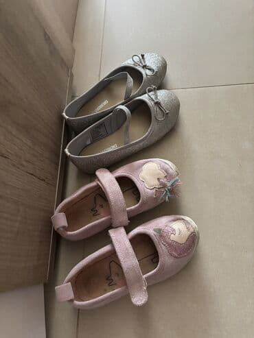 čarobne zvučne priče 2: Dve novogodisnje zvucne knjigice za decu,jedna je 800dinara,knjigici — 28