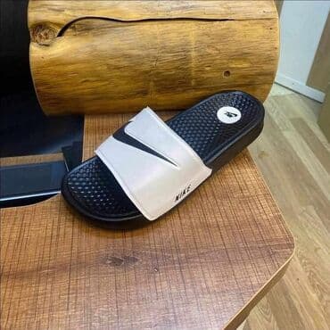 ccc obuca beograd: Slippers, size - 44 — 10