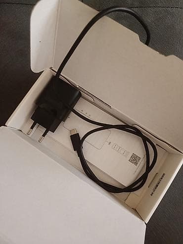 vorner indukciona ploca: Redmi A5 – pametni telefon - Ekran: veliki ekran sa tankim okvirima — 9