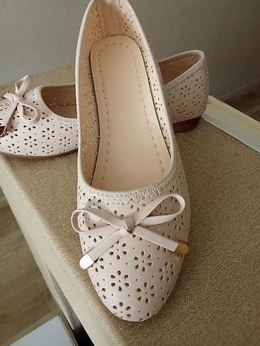 via spiga zenske cipele: Nove prelepe bež baletanke 40 broj. Unutrašnje gazište 25,5cm — 6