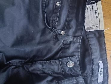 Pantalone: Liu Jo Jeans – ženske pantalone, crne - Model: klasičan 5-džepni kroj — 5