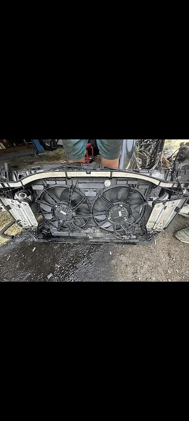 prekidac za sekvent plin: AUDI A6 C8 VEZNI LIM PRSA HLADNJAK VENTILATOR SINA BRANIKA | Audi — 2
