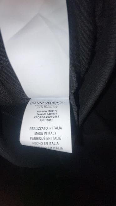 svecane pantalone i kosulje muske: Versace muški dukser (sweatshirt) – crni, Made in Italy - Model — 4