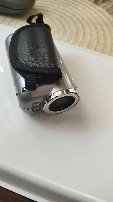 TV & Video: Digitalna video kamera – kompaktna “handycam” sa LCD ekranom na — 2