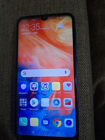 TV i video: Huawei Y7 (2019) – plavi - Ekran: 6.26" FullView sa „teardrop” noćem — 3