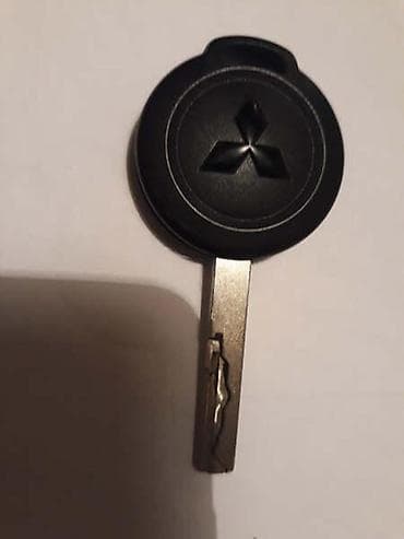 KLJUC SA ELEKTRONIKOM ZA MITSUBISHI COLT | Kljuc sa elktronikom Colt na lalafo.rs KLJUC SA ELEKTRONIKOM ZA MITSUBISHI COLT | Kljuc sa elktronikom Colt