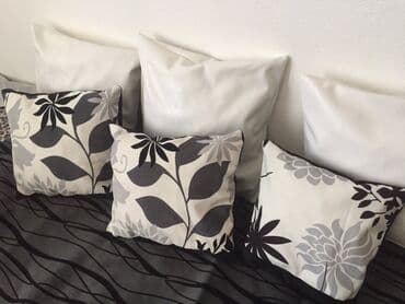 bastenski jastuci: Jastuci jastucnice — 9