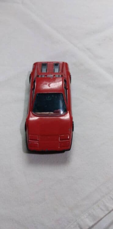 red dead redemption 2 pc cd: Burago Ferrari 512 BB, 1:43 Italy,malo izgreban — 2