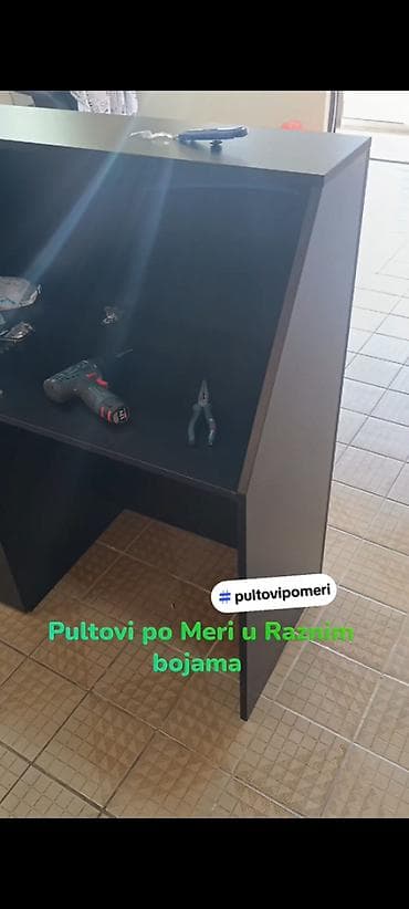 namestaj lex katalog: -Pult 13 se moze izraditi od materijala kao sto su Univer, medijapan — 4