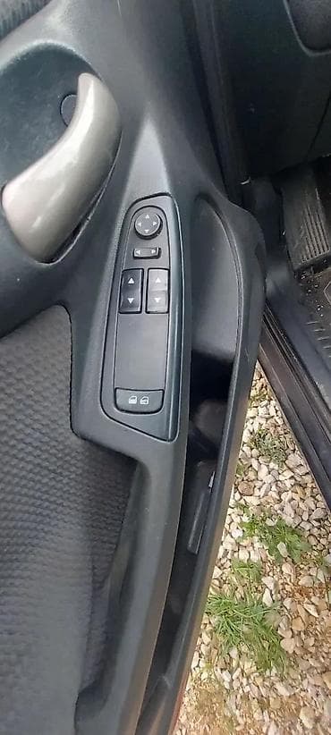 amortizeri clio 2: FIAT STILO PREKIDACI PROZORA | Ispravni prekidaci skinuti sa stila — 2