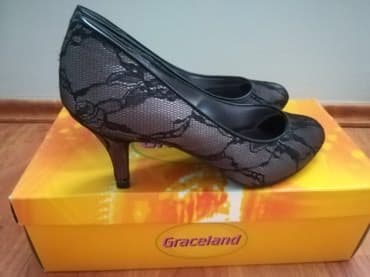 Mokasine: Salonke, Graceland, 36 — 3