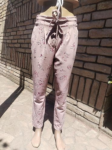mona pantalone: Reserved pantalone, veličina S. - Model: ravne nogavice, srednji — 2