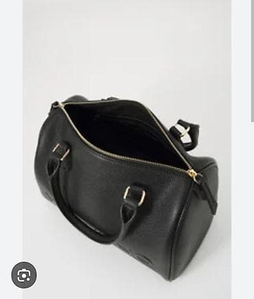 levis majice: Crna ženska torba – “bowling”/duffle stil - Materijal: veštačka koža — 2