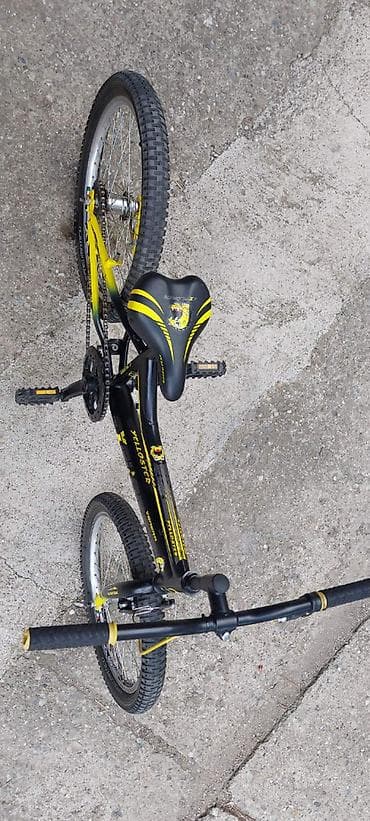Prodajem dečiji bicikl Explorer Venera Yelloster 20" u odličnom