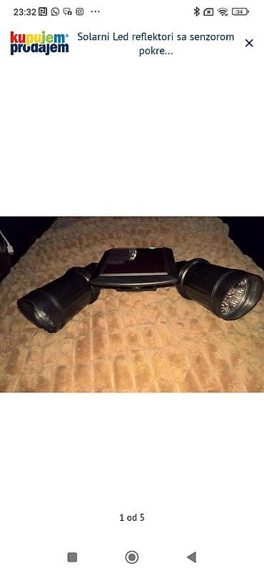 Solarni LED reflektor sa dvostrukom glavom i senzorom pokreta - Dva