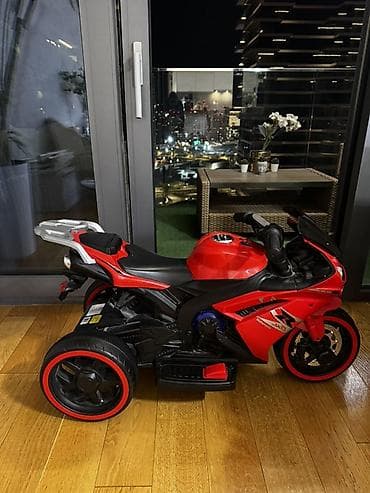 Dečiji električni tricikl – sportski motor - Tip: akumulatorski