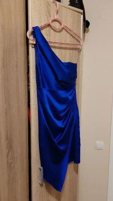 odeća: Elegantna haljina u kraljevsko plavoj boji. Velicina S, EU (36) — 9