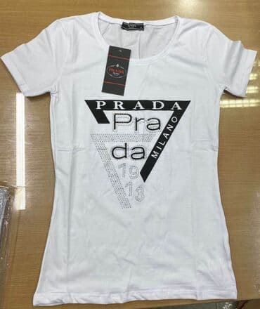 versace majice zenske: Zenske majice
S.m.l
1800 — 1