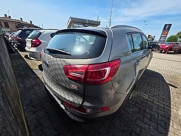 pol9vni automobili: KIA SPORTAGE 2013. GOD. - KOMPLETAN AUTO U DELOVIMA | Kia Sportage — 5