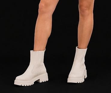 Ženske čizme/gležnjače u bež boji sa zadebljanim đonom - Model: čizme