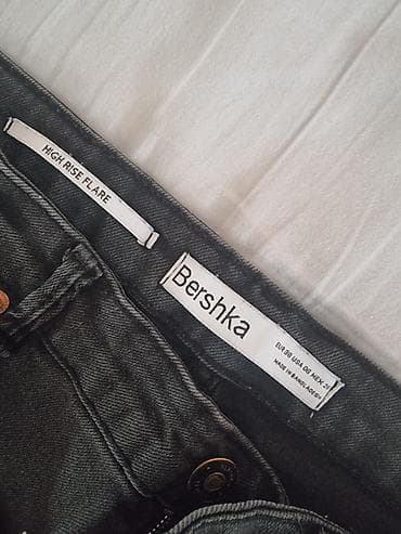 teksas suknja midi: Bershka ženske farmerke – High Rise Flare - Model: High Rise Flare — 3