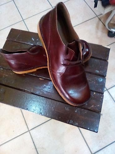 kožne cipele zrenjanin: Kožne muške cipele – klasične chukka/derby gležnjače - Materijal — 2