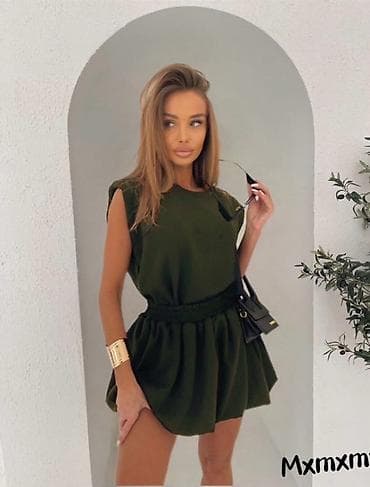 mona beograd: Likra 2000 din — 6