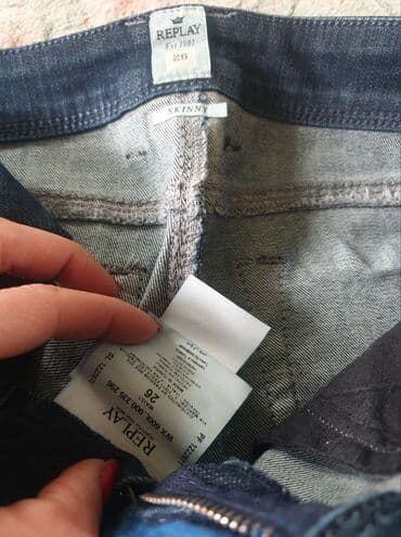 pantalone od vestacke koze: Replay skinny jeans waxed, voskirane farmerke, original. Plava boja — 10