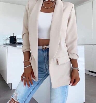 Donji delovi trenerke: Sako: 2.600 dinara
Dva za 3999 dinara — 4