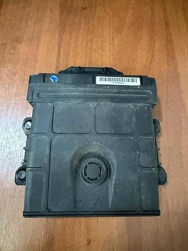 multimedija za auto cena: CONTROL MODULE ZA VOLKSWAGEN TIGUAN - 09G927750FD | Transmission — 4