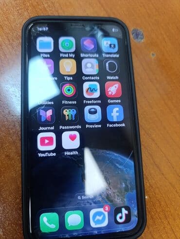 Car Electronics: Apple iPhone iPhone 11 Pro, 256 GB — 2