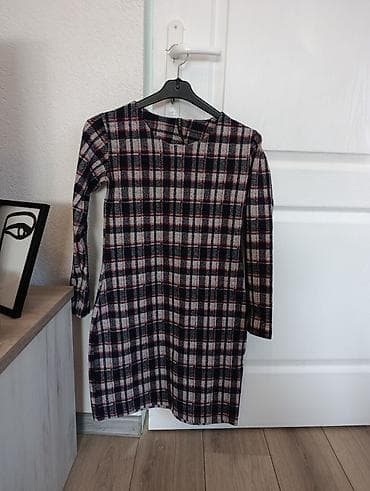 Venčanice i aksesoari: Ženska karirana haljina sa dugim rukavima - Kroj: ravna, blago — 1