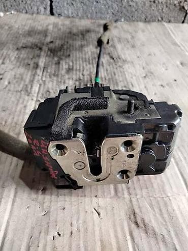 Autoelektrika: BRAVA ZADNJA LEVA ZA NISSAN QASHQAI OD 2006. DO 2013. GOD. | Brava — 1