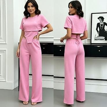 Komplet – top i pantalone sa širokim nogavicama
3000 din