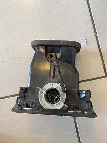 auto delovi kula: RESETKA VENTILACIJE ZA VOLKSWAGEN GOLF 7 - 5G1819710B | Resetka — 1