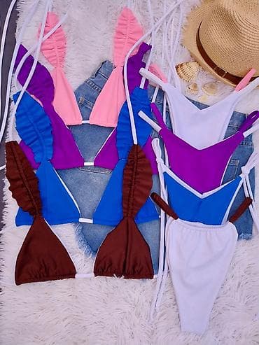 sesiri za plazu: Dvodeni bikinije set – trokutasti grudnjak sa nabranim kaiševima i — 6