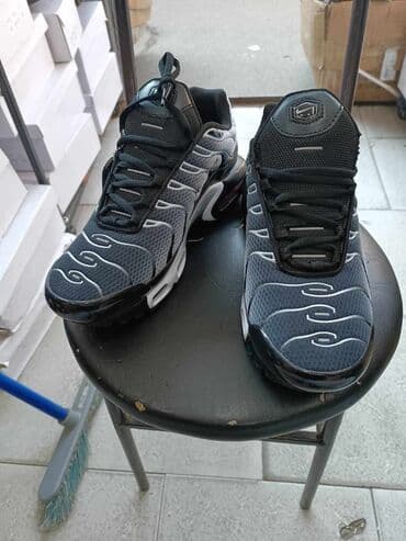 converse run star motion 41: Patike, Nike, veličina - 45 — 2