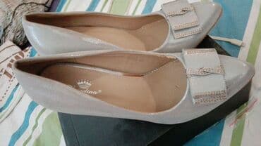 Pumps, 40