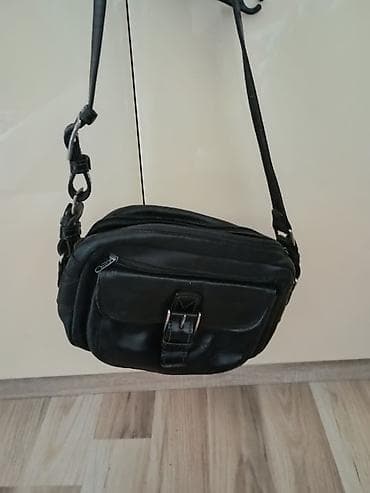 suknje od brusene koze: Manual kožna torba

u dobrom stanju. jedino glavni raiferslus ne radi — 5