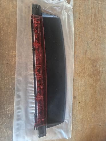 led sijalica za auto: LED treće stop svetlo Audi A6 C6 limuzina (centralno kočiono svetlo) — 1